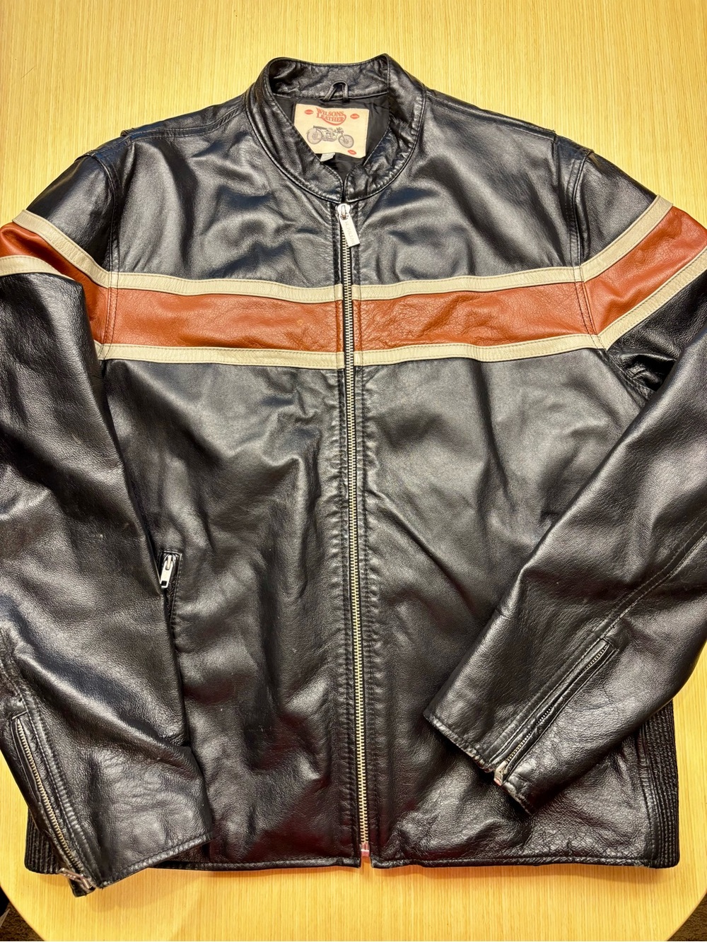 Wilsons Leather M. Julian Cafe Racer Motorcycle Bomber Harly Jacket VTG Sz L